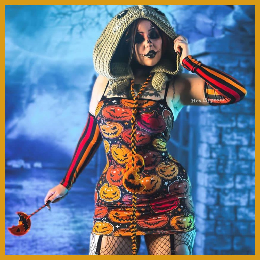 Pumpkin Queen Back Lace-up Dress