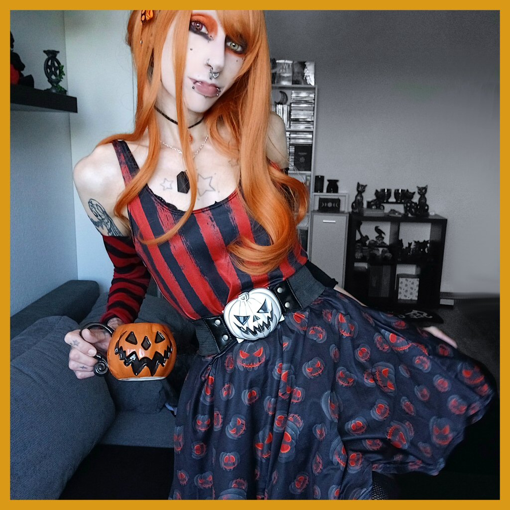 Pumpkin Queen v.1 Skater Dress W / Pockets