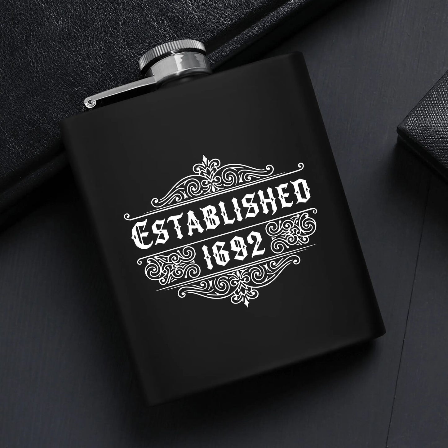 1692 7oz Black Stainless Steel Flask Set
