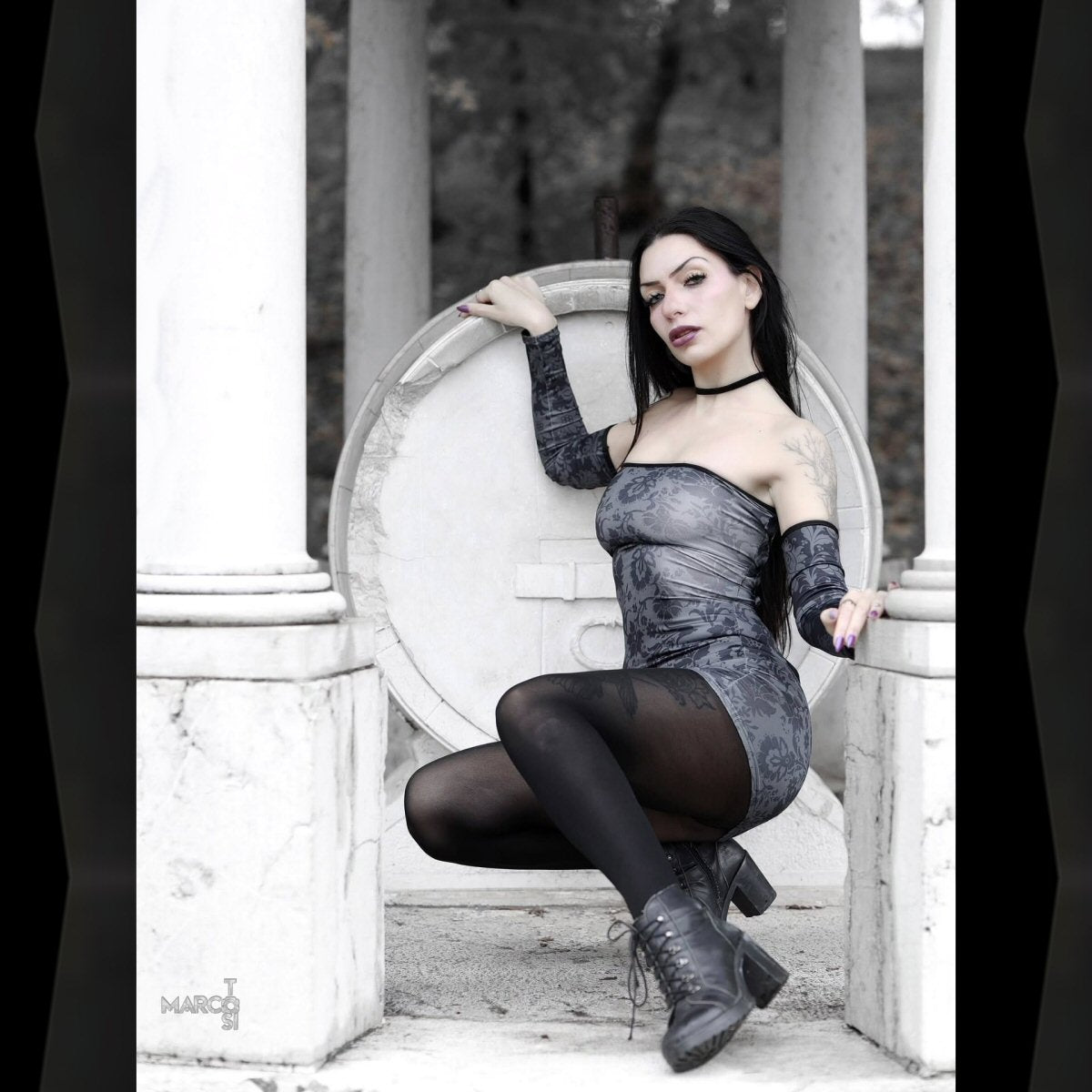 Dorian Gray Back Lace-up Dress