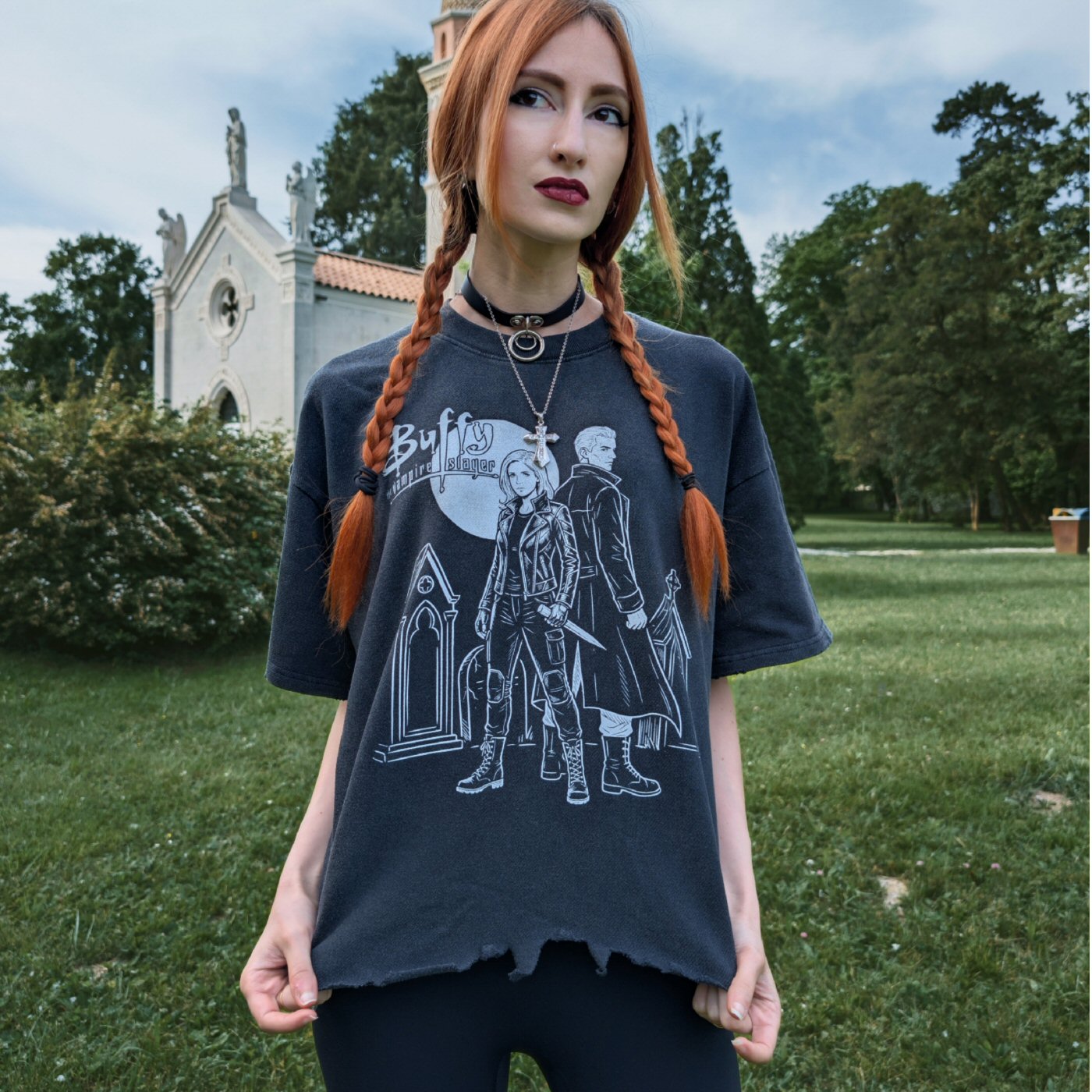 Vampire Slayer: Team Up Vintage Wash Boxy Distressed Hem T-Shirt