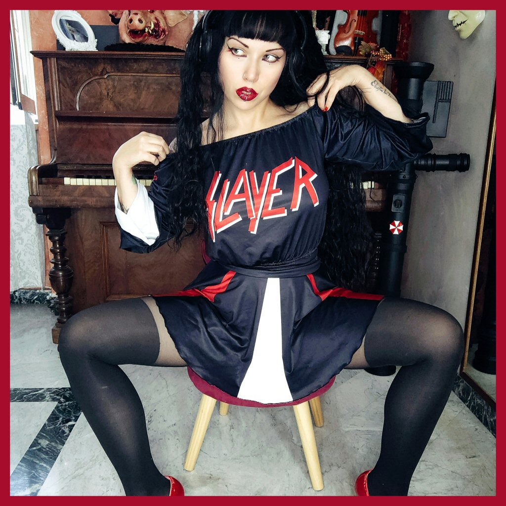 Slayer Off-shoulder top & Skirt Set